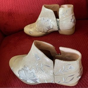 Seychelles metallic booties.